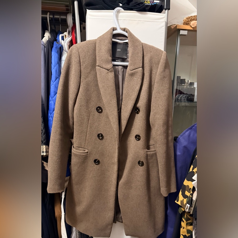 Mango coat